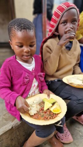 Obst vom Markt gibt es heute dazu