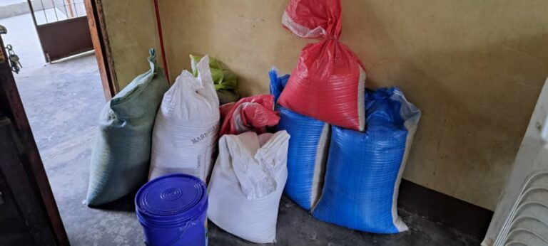 Lebensmittelvorräte für die Versorgung der Kinder und Jugendlichen im Center